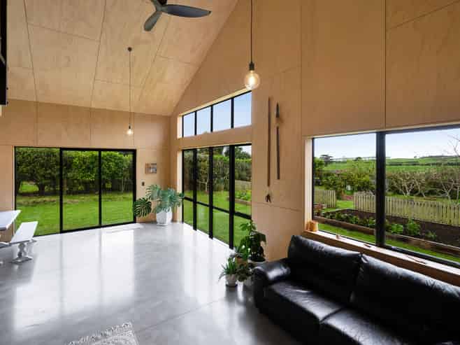 55b Carthew Street, Okato
