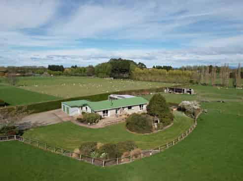 79 Egerton Road, Winton