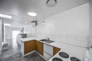 Entry level industrial in Albany