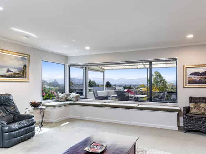28 Elisha Drive, Witherlea