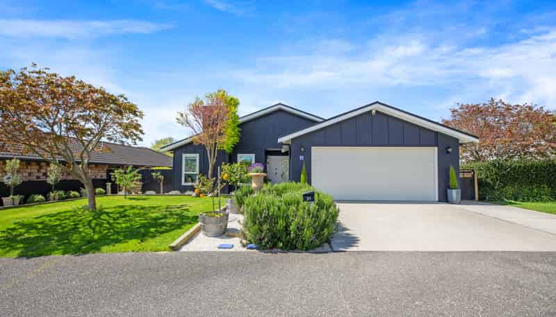 21 Horsley Grove, Pyes Pa