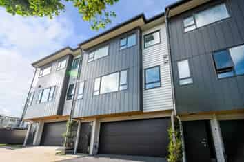 4B Fowler Street, Northcote