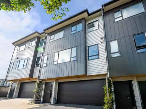 4B Fowler Street, Northcote