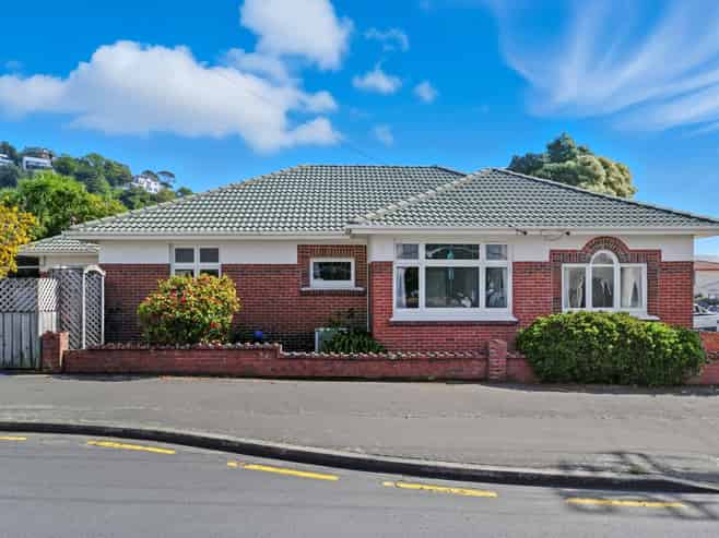 31 Beach Street, Saint Clair