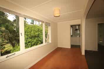 2/41 Derwent Crescent, Titirangi