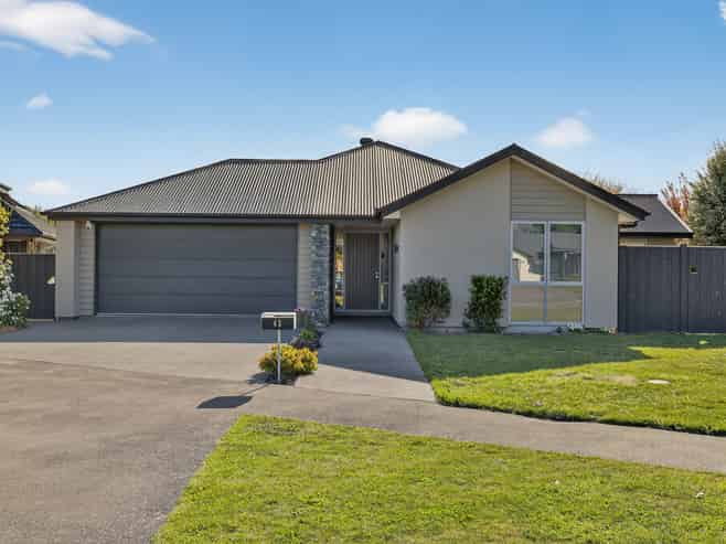 48 Blue Gum Place, New Brighton