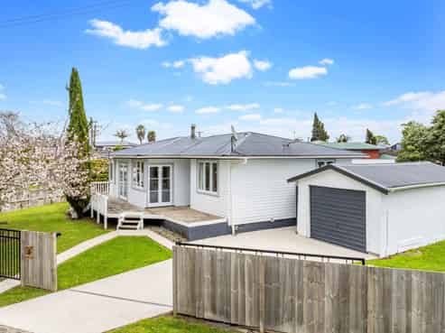 2 Undine Street, Pakuranga