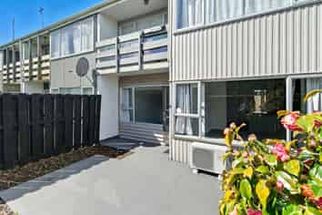 1/41 Hastings Street West, Sydenham