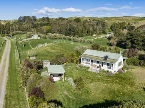 922 Okaihau Road, Maraetotara