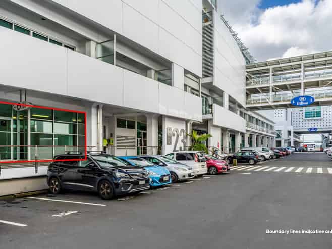 PRIME WATERFRONT OFFICE OR RETAIL - PRINCES WHARF
