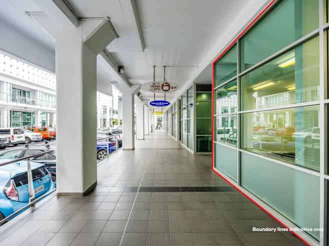 PRIME WATERFRONT OFFICE OR RETAIL - PRINCES WHARF
