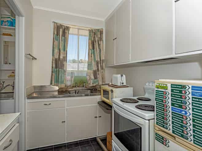 2/735 Aberdeen Road, Te Hapara