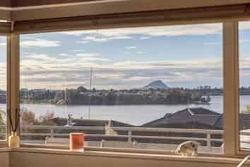 4 Village Way, Welcome Bay