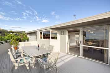 4 Village Way, Welcome Bay