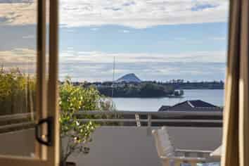 4 Village Way, Welcome Bay