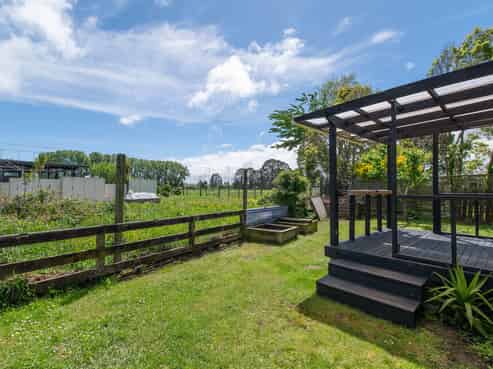 24A Barnard Road, Fairy Springs