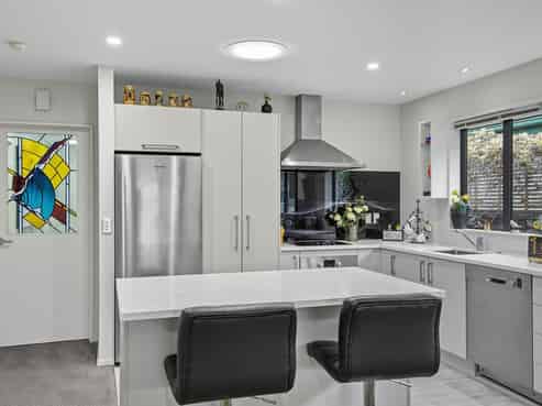 85 Pegasus Boulevard, Pegasus