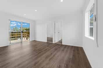 2/34 Plumley Crescent, Mangere