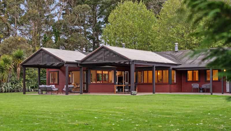 4 Sherwood Drive, Patumahoe