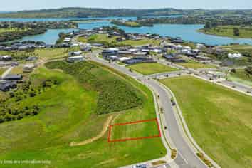 140 Rangitahi Road, Raglan