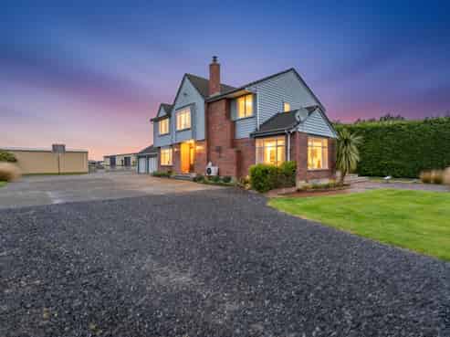 268 West Plains School Road, West Plains