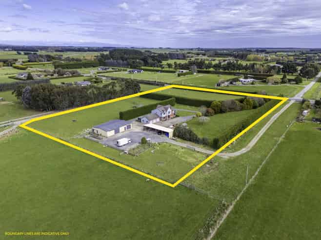 268 West Plains School Road, West Plains