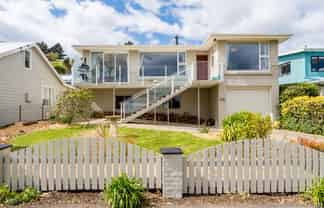10a Wharfdale Street, Macandrew Bay
