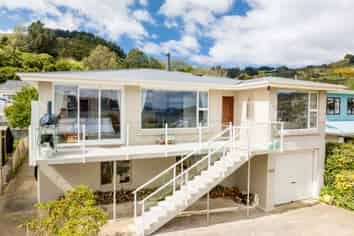 10a Wharfdale Street, Macandrew Bay