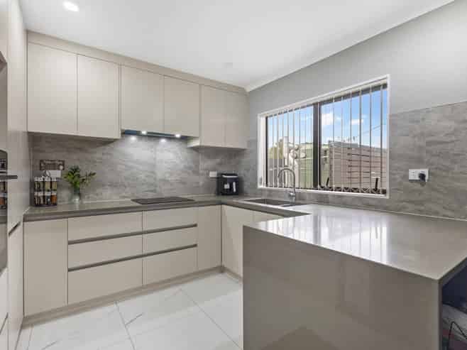 12/30 Calvert Avenue, Mangere East