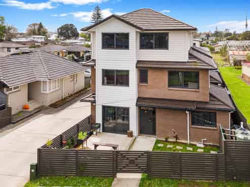 12/30 Calvert Avenue, Mangere East