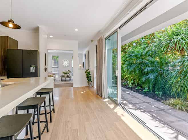 11A Church Street, Northcote Point