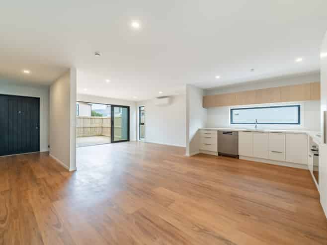 14/4; 15/4 Tawhai Street, Stokes Valley