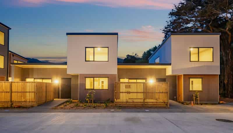 14/4; 15/4 Tawhai Street, Stokes Valley