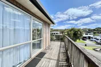 2/54 Regency Park Drive, Gulf Harbour