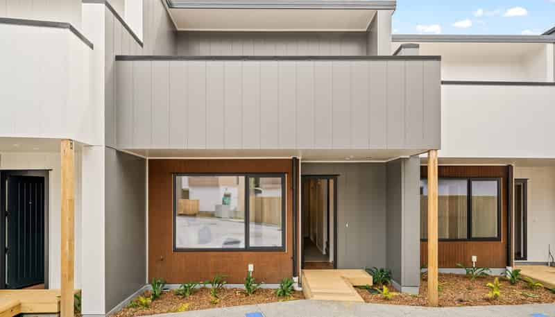 9,10,11,12/4 Tawhai Street, Stokes Valley