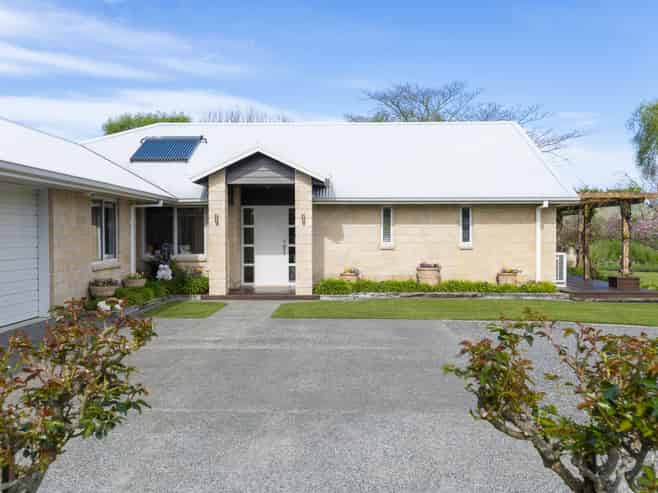 6 Bracken Street, Frasertown