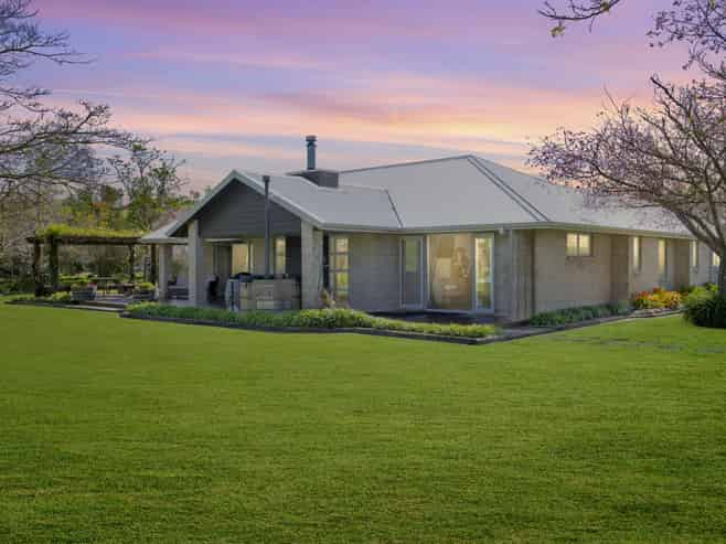 6 Bracken Street, Frasertown