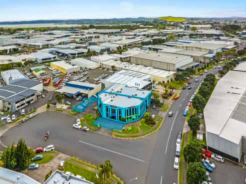 High Profile Corner Site