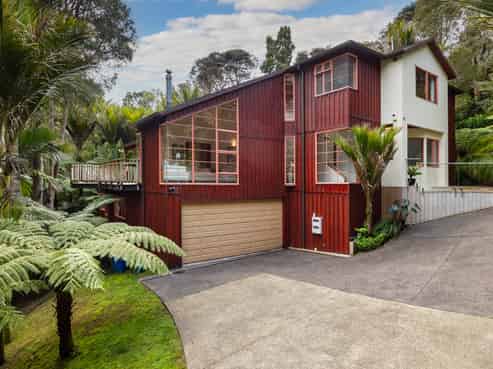 109 Huia Road, Titirangi