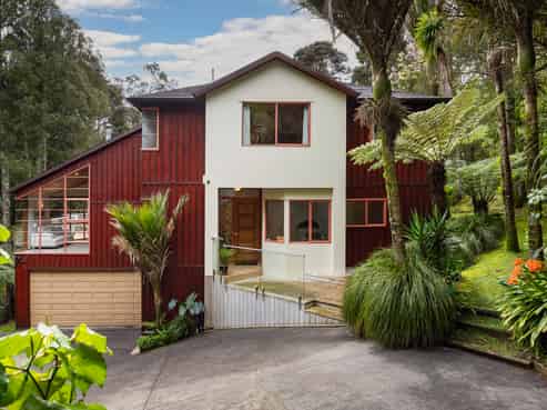 109 Huia Road, Titirangi