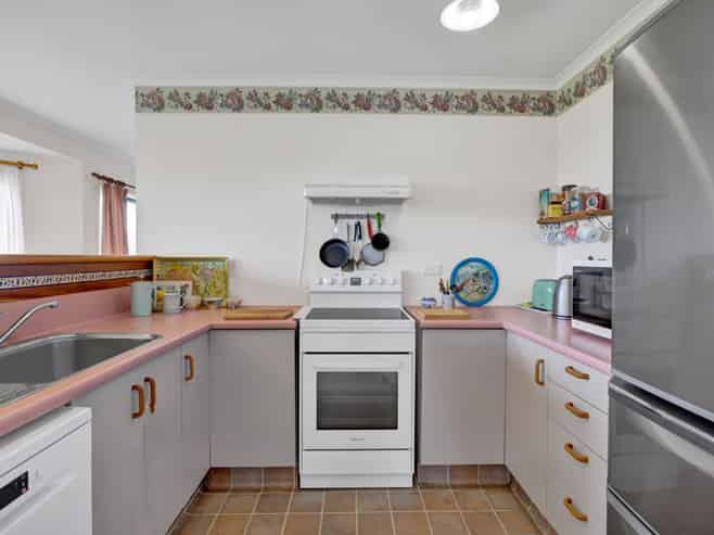 196 Mokau Road, Urenui