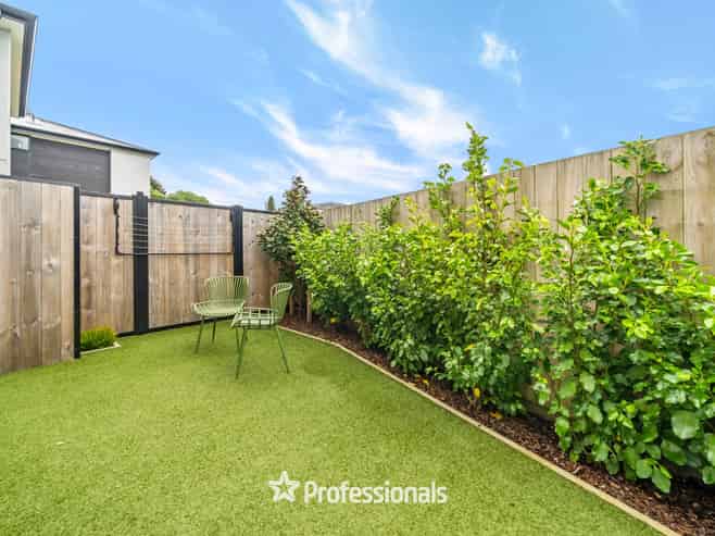 1/12 Rainey Grove, Taita