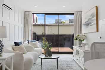 6/196 Hills Road, EDGEWARE