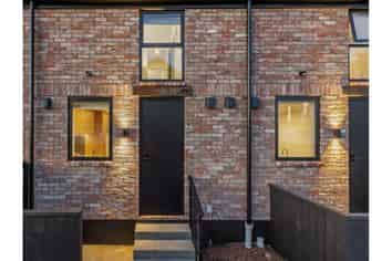 6/196 Hills Road, EDGEWARE