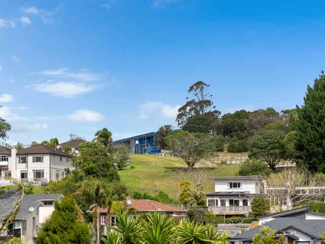 18 MacNay Way, Murrays Bay