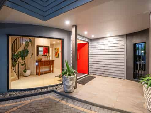 2/48 Te Arawa Street, Orakei