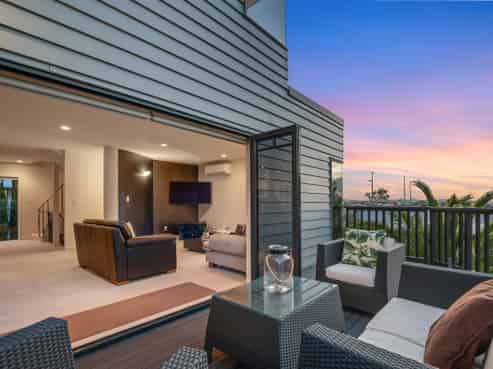 2/48 Te Arawa Street, Orakei