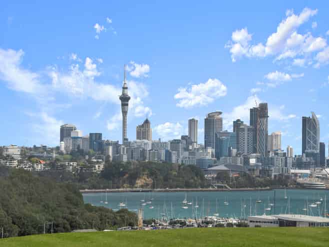 2/48 Te Arawa Street, Orakei