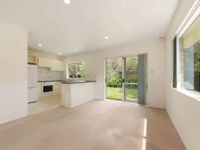 16A Himikera Avenue, Avondale