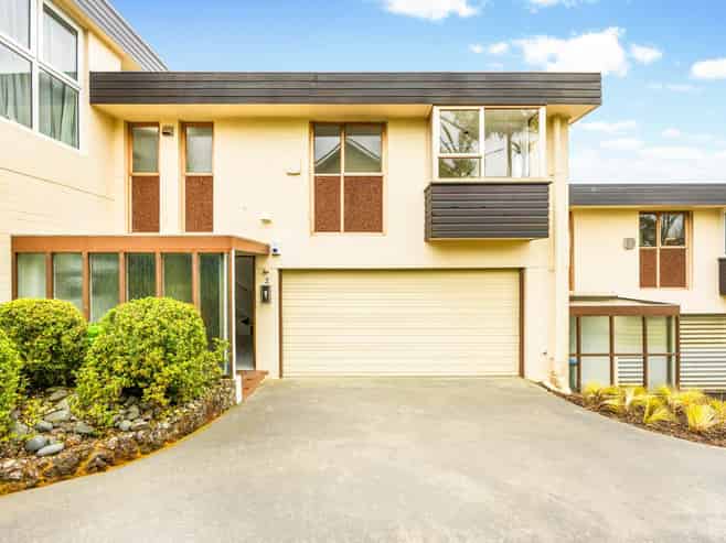 2/6 Penrhyn Road, Mount Eden
